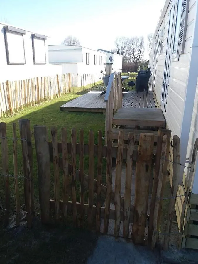 Luxe Vakantiechalet Met Omheinde Tuin Bredene 6Pers 0*,  Belgien