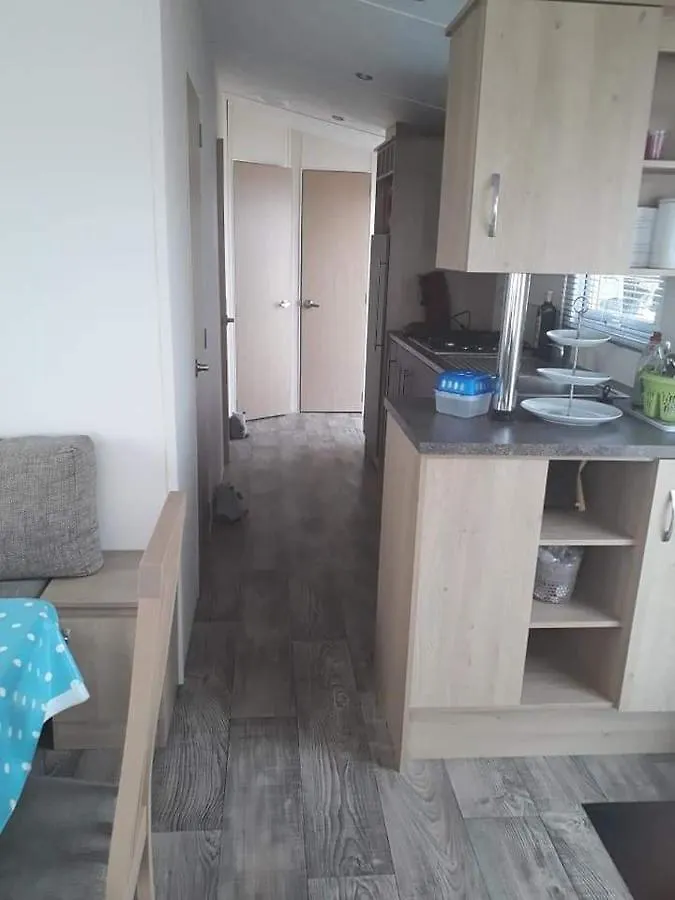 Luxe Vakantiechalet Met Omheinde Tuin Bredene 6Pers 0*,