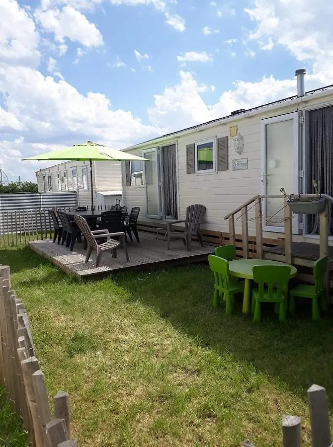 Luxe Vakantiechalet Met Omheinde Tuin Bredene 6Pers 0*,  Belgien
