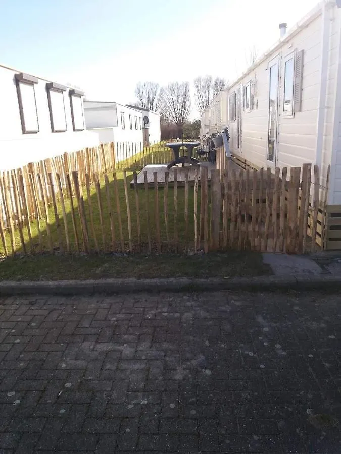 Luxe Vakantiechalet Met Omheinde Tuin Bredene 6Pers Ferienhaus