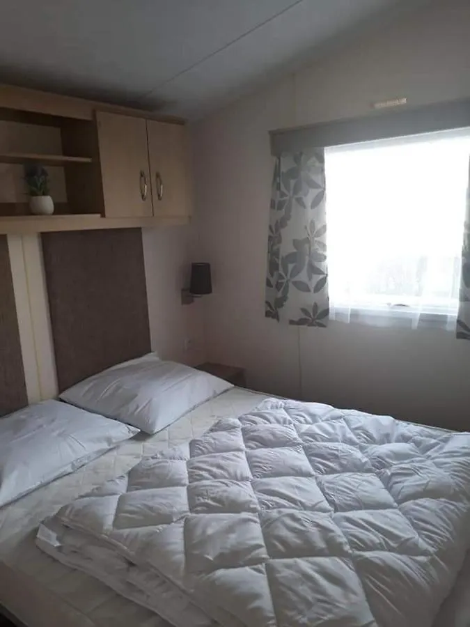 Ferienhaus Luxe Vakantiechalet Met Omheinde Tuin Bredene 6Pers