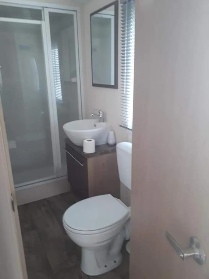 Luxe Vakantiechalet Met Omheinde Tuin Bredene 6Pers Belgium